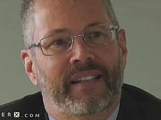 partygoers jenny and sofia share ramon s big dick