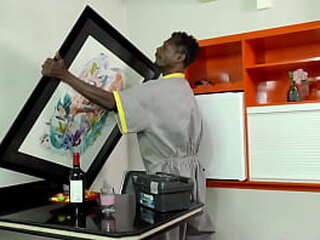 brazilian beauty agatha plugs herself with a fucking machine