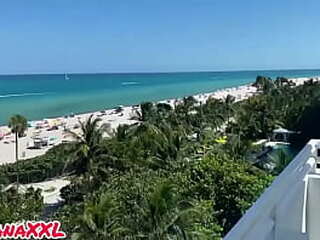 anisyia livejasmin yellow latex bbc femdom strapon ladyboy tranny fantasy