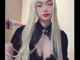 how comfortable is sex with a big dick？socking and highheels