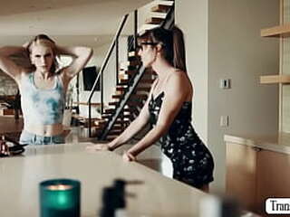 blonde ts butt fucked by shemale stepmom