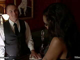 ebony ts anal fucks hairy bartender