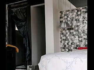 blonde ts adna takes dildo and strokes at the same time