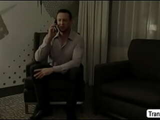 ts foxxy didnt expect to get fuck bareback