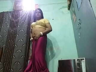 sexy asian ladyboy balloon s dildo play