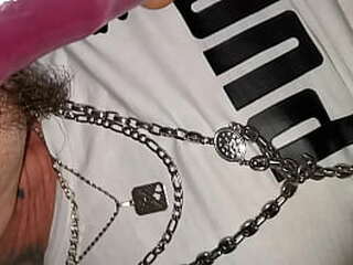 appreciate the oozing sexiness of the gorgeous arab shemale on show!