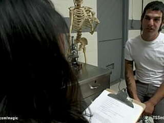 shemale doctor fucking smoke quiter