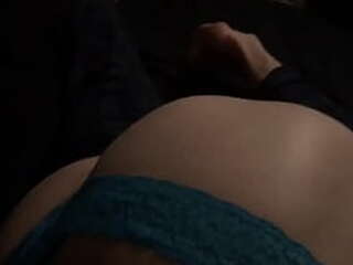 watch shemale masturbating until erupting in spreading asshole - preview