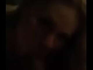 mi chica trans mamandome la verga