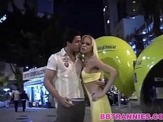 the horny tgirl vicki richter wants to jerk off for you