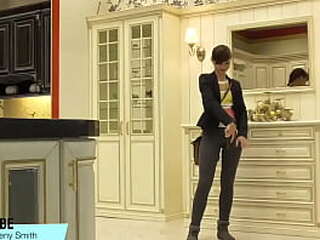 tight pants and camel toe