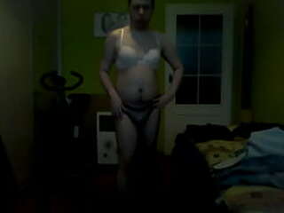 ts lisa and her partner fuck on the sofa